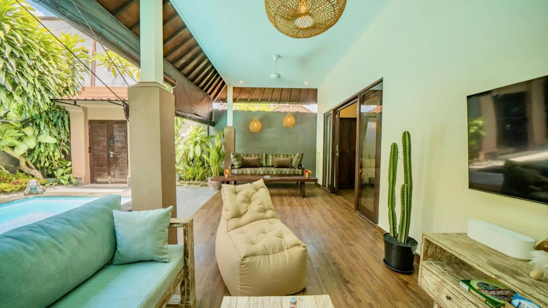 Villa Kiwi Seminyak 0*,